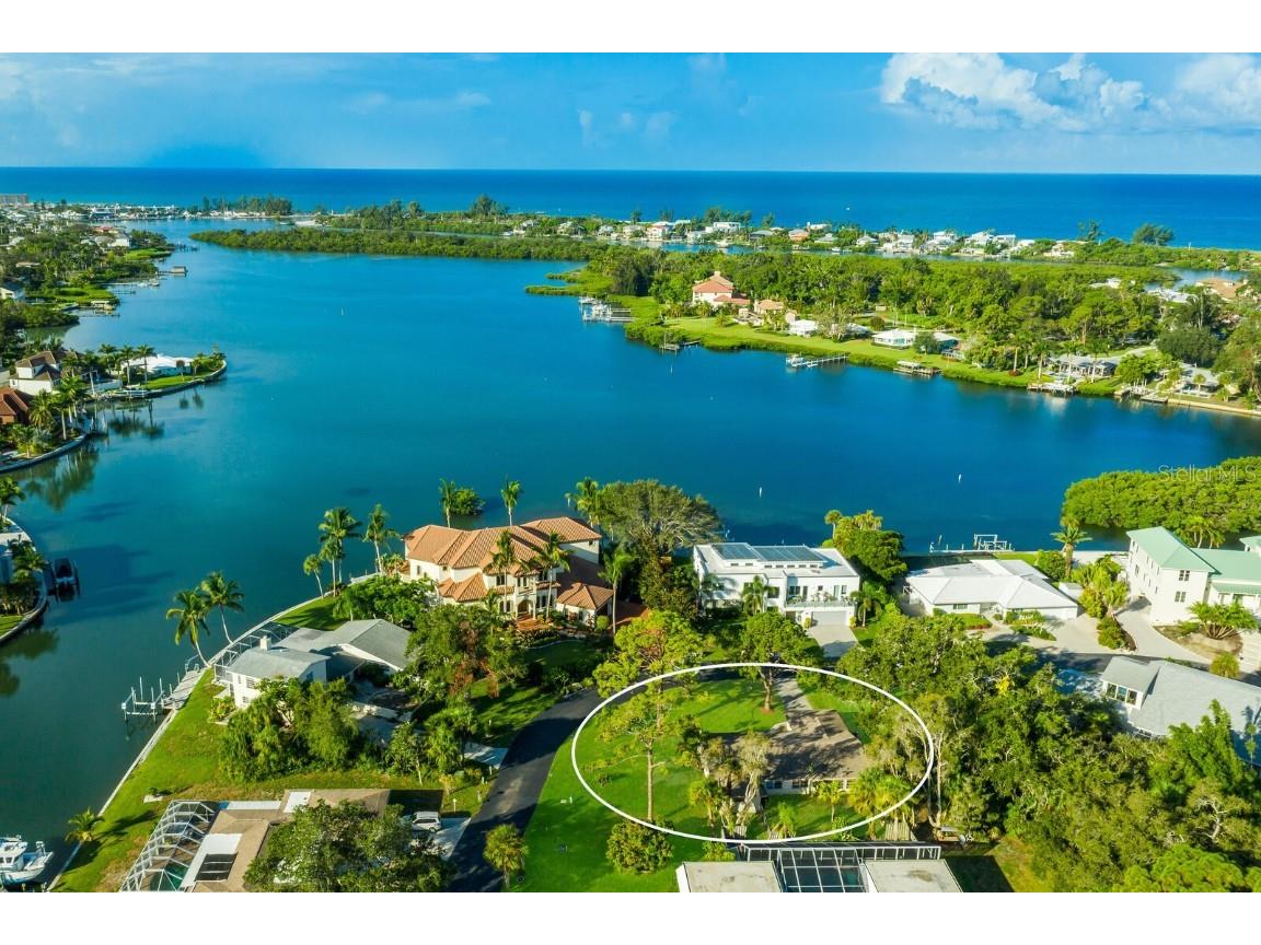 113 Bayview Drive Nokomis FL 34275 A4578088 image1