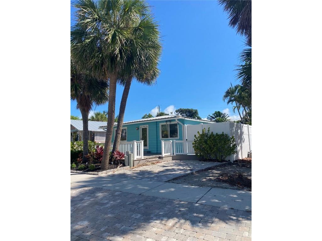 113 Beach Road Sarasota FL 34242 J977237 image1