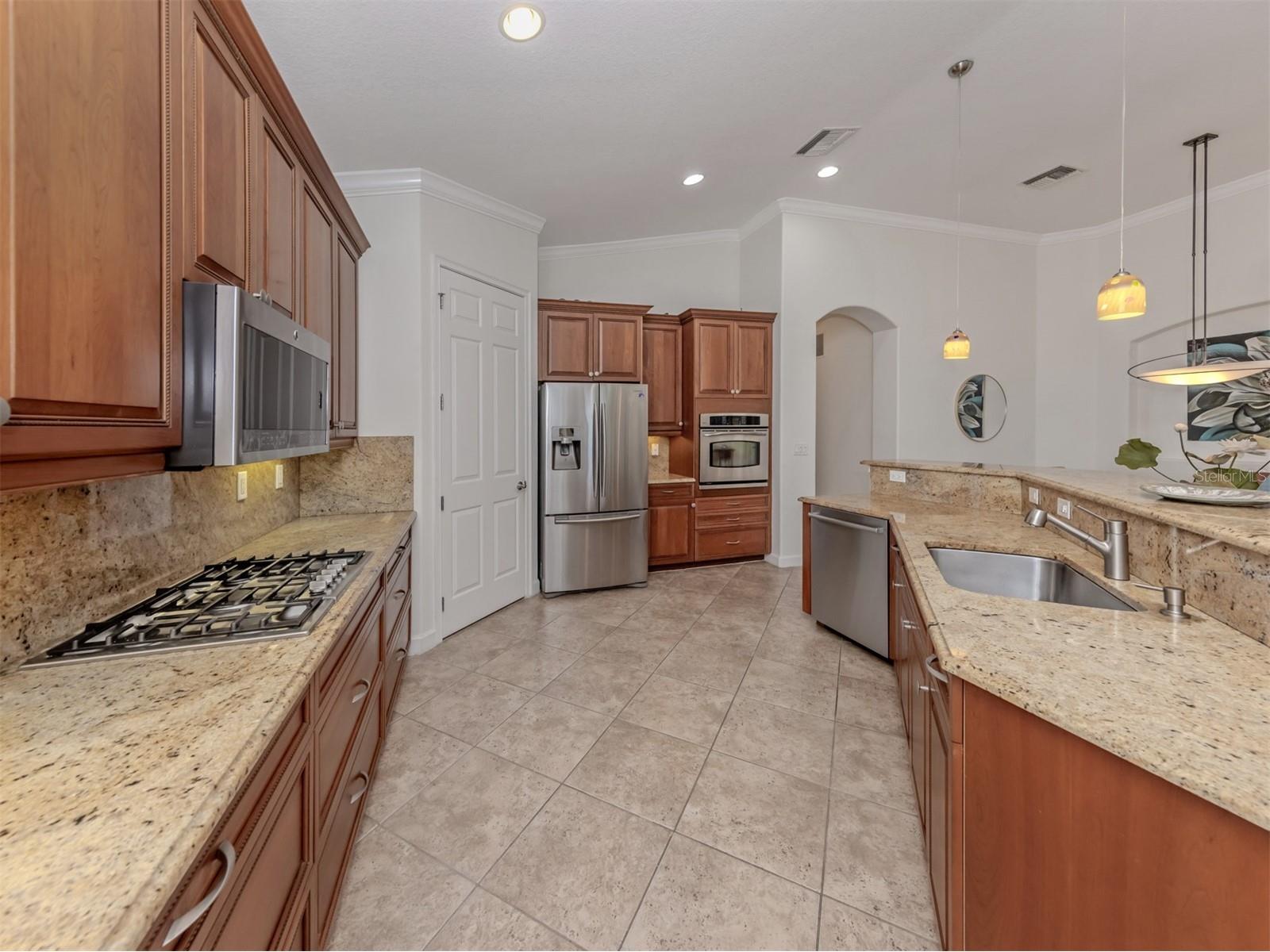 113 Bella Vista Terrace #4D Nokomis FL 34275 N6144580 image16