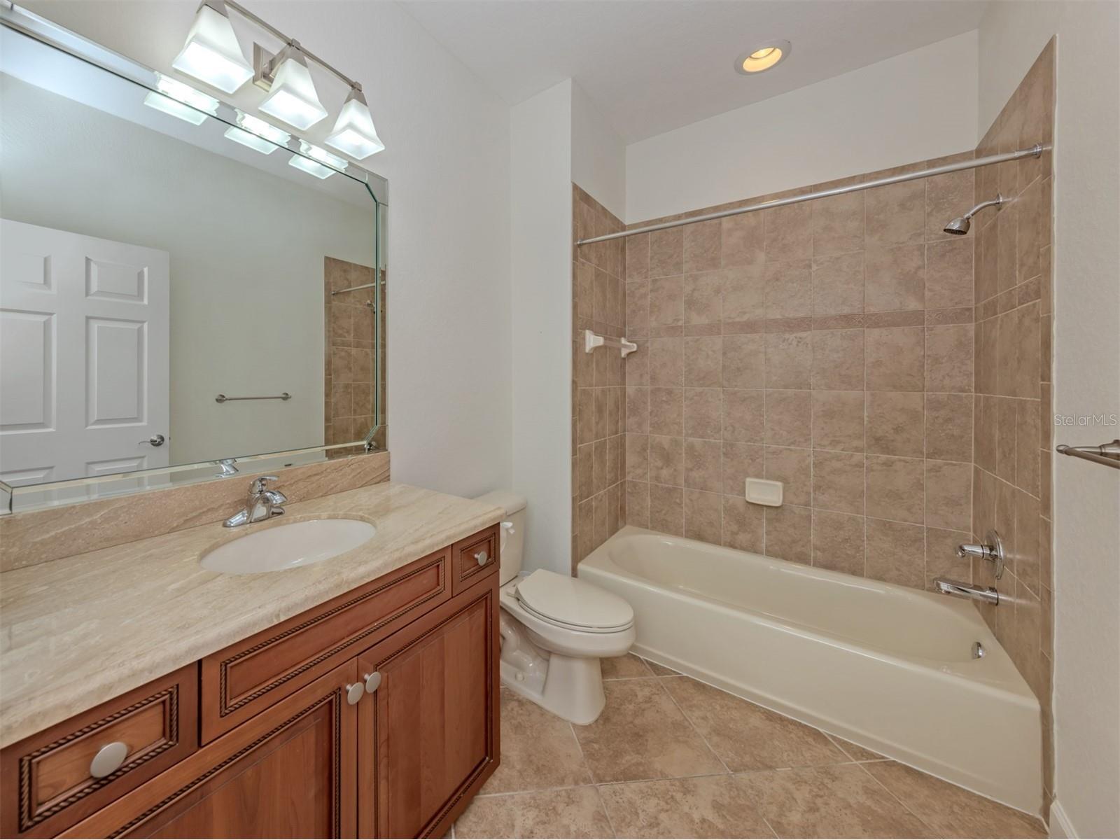 113 Bella Vista Terrace #4D Nokomis FL 34275 N6144580 image24
