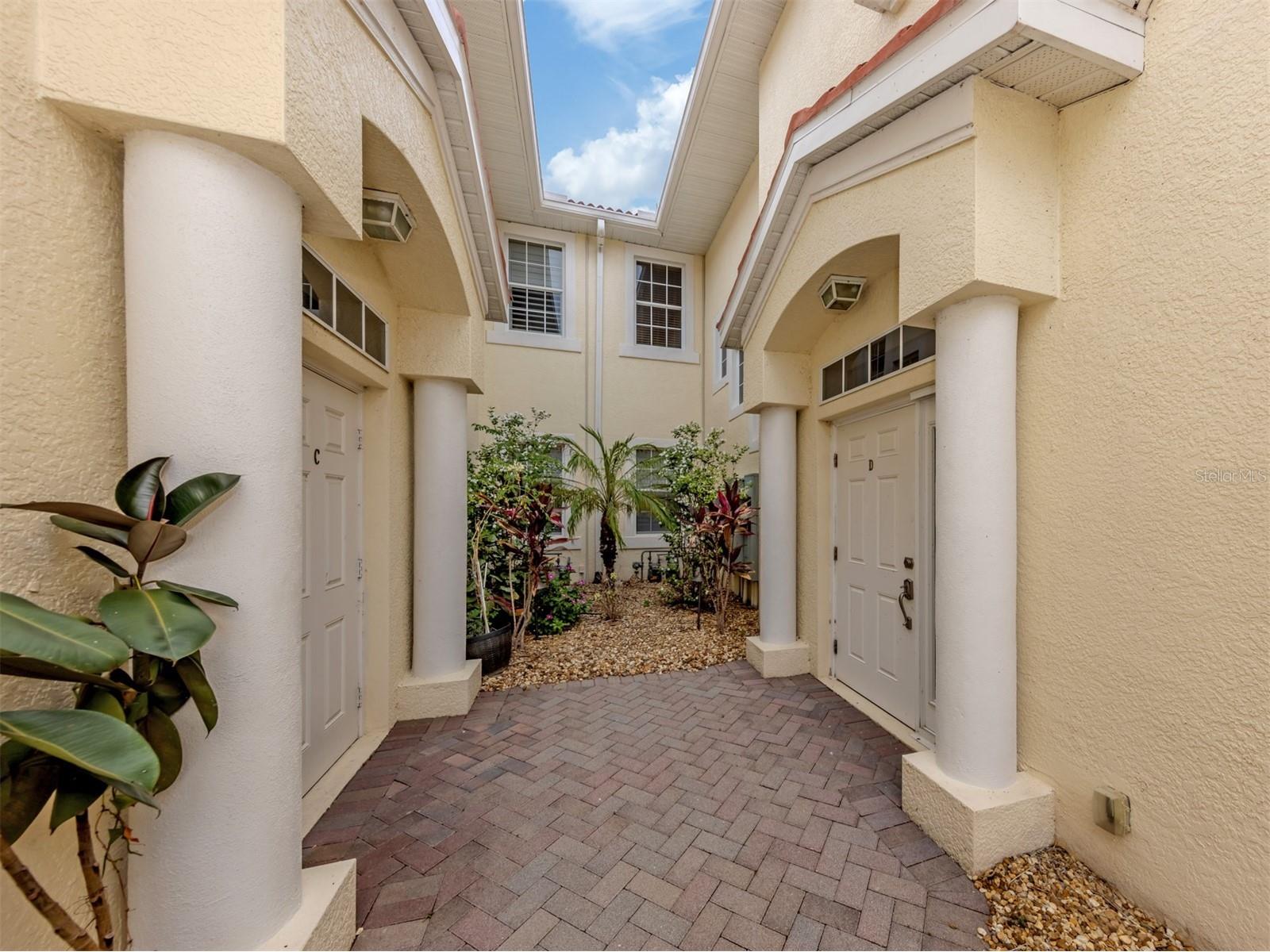113 Bella Vista Terrace #4D Nokomis FL 34275 N6144580 image4