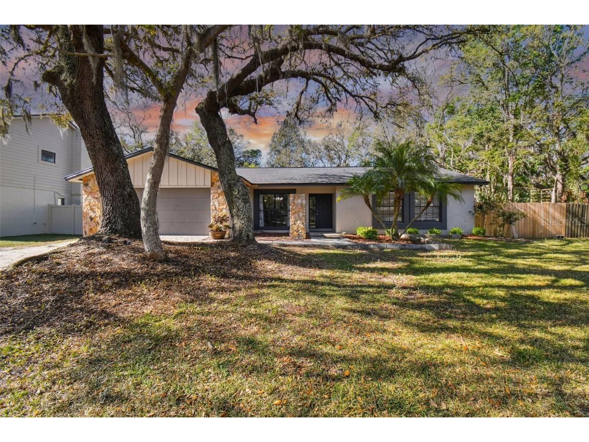 113 Bloomingfield Drive Brandon FL 33511 T3433085 image1