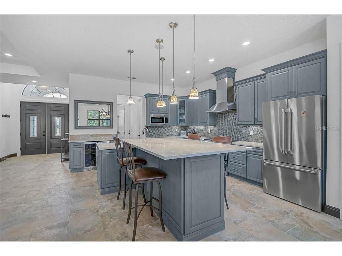 113 Burney Road Osprey FL 34229 A4690672 image11