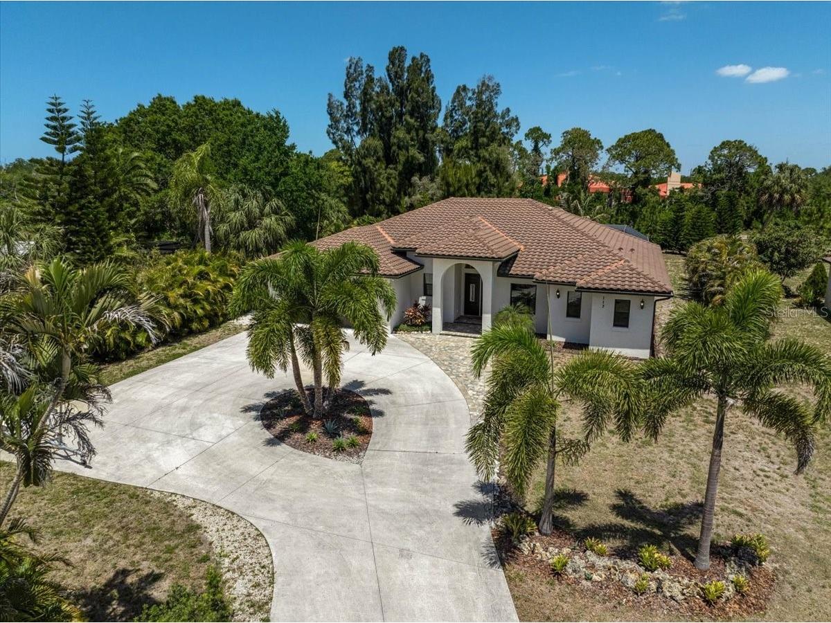113 Burney Road Osprey FL 34229 A4690672 image3