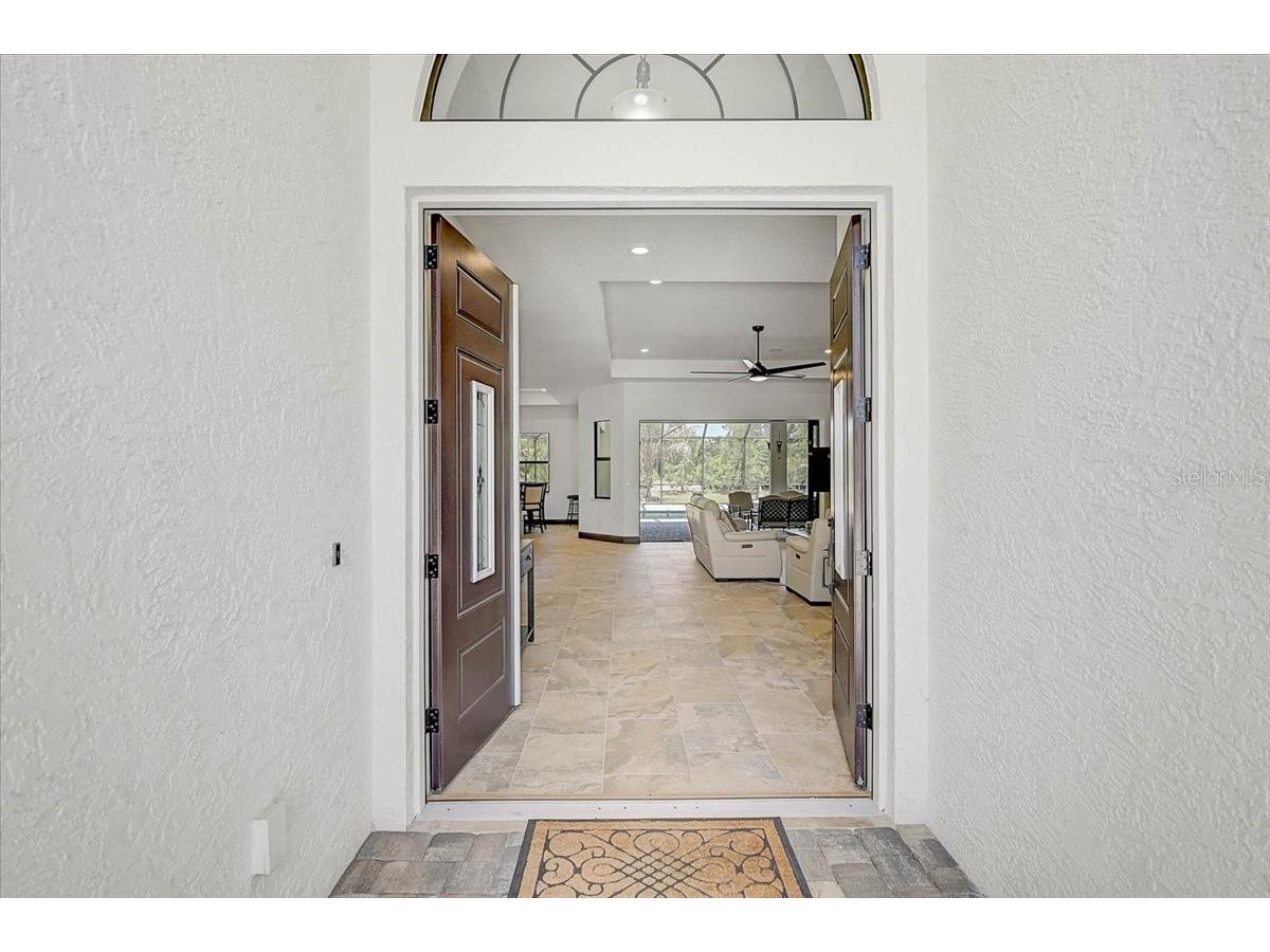 113 Burney Road Osprey FL 34229 A4690672 image6