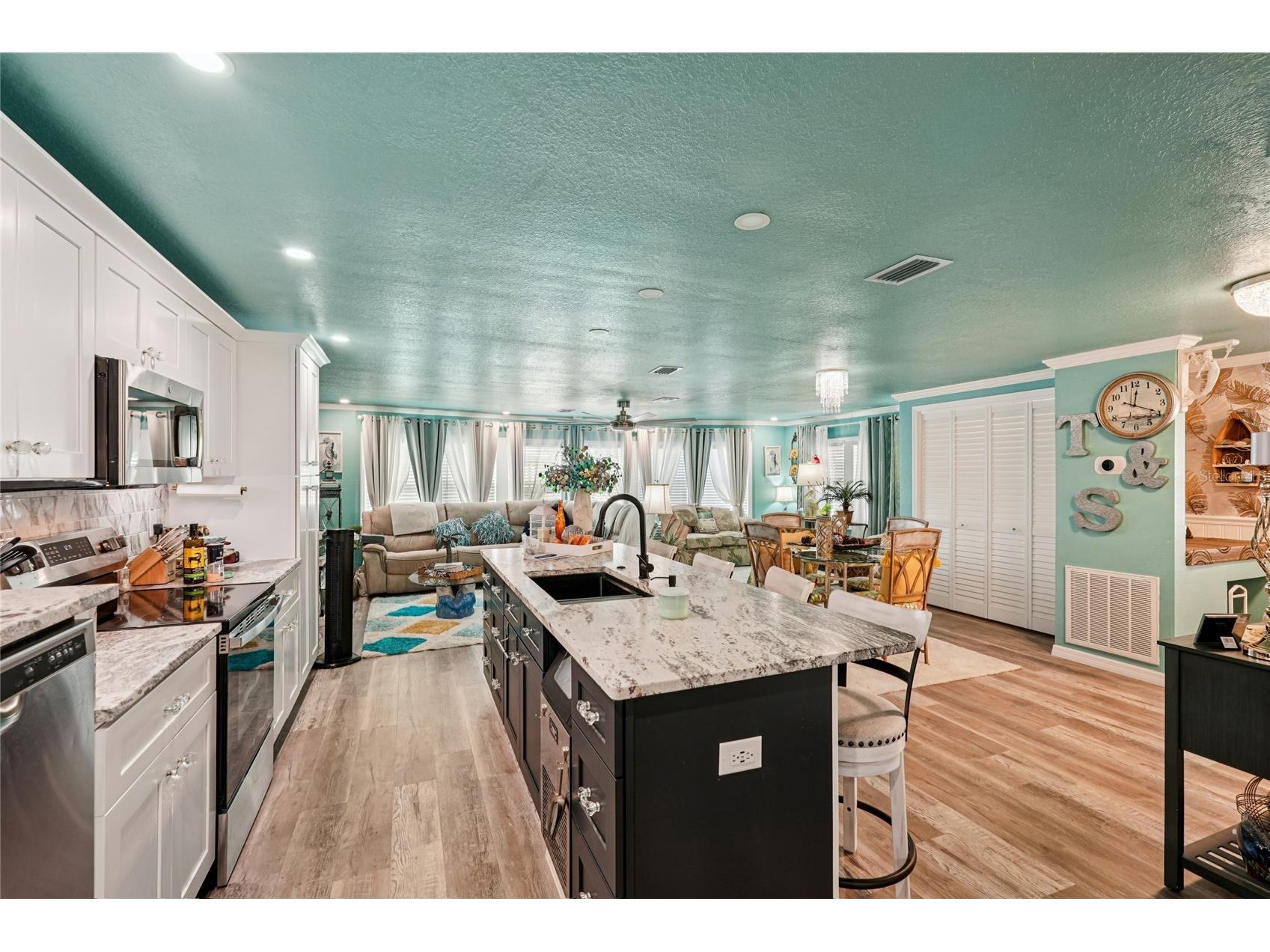 113 Castle Drive Nokomis FL 34275 S5140736 image18