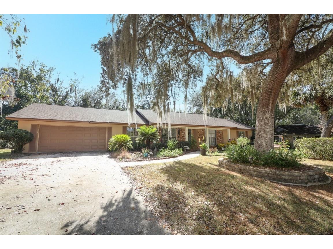 113 Crestwood Drive Longwood FL 32779 - LAKE BRANTLEY & WEKIVA RIVER O6156017 image1