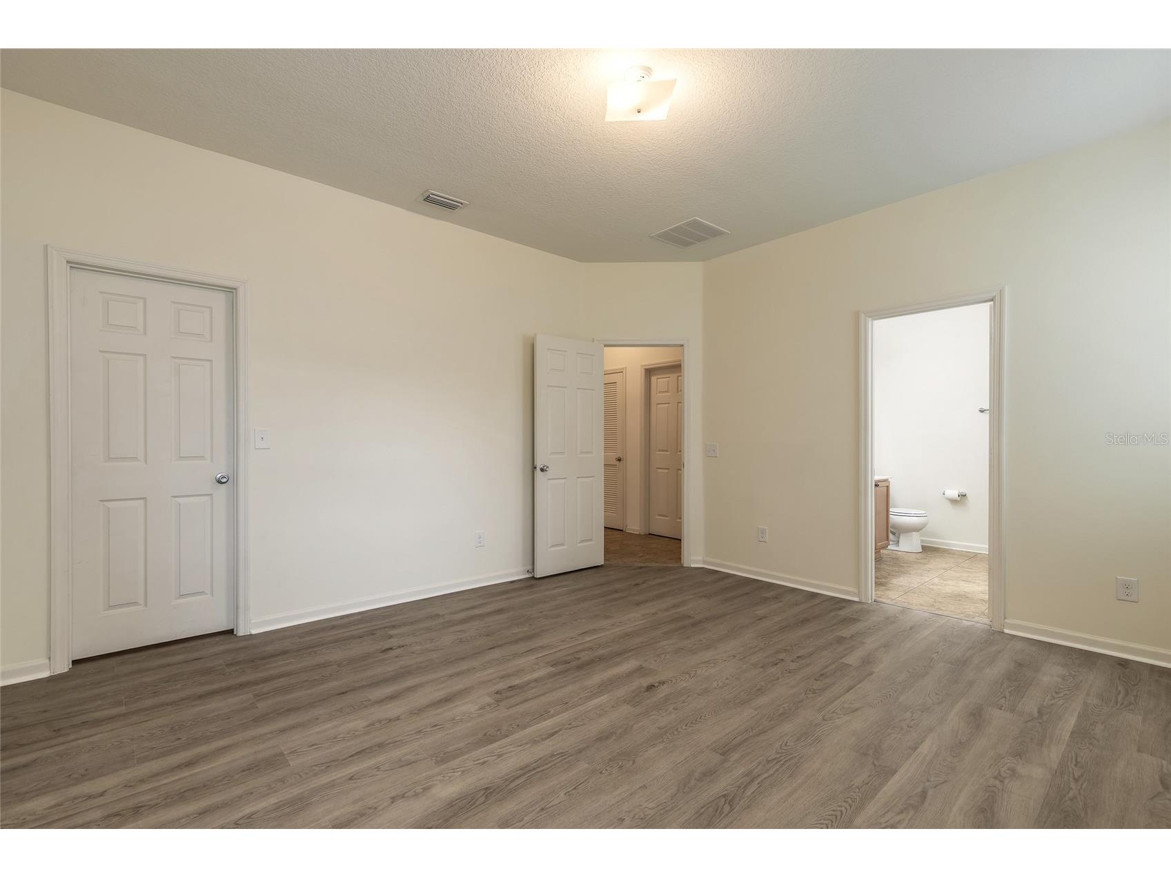 113 Gleneagle Grande Drive Daytona Beach FL 32124 V4949038 image17