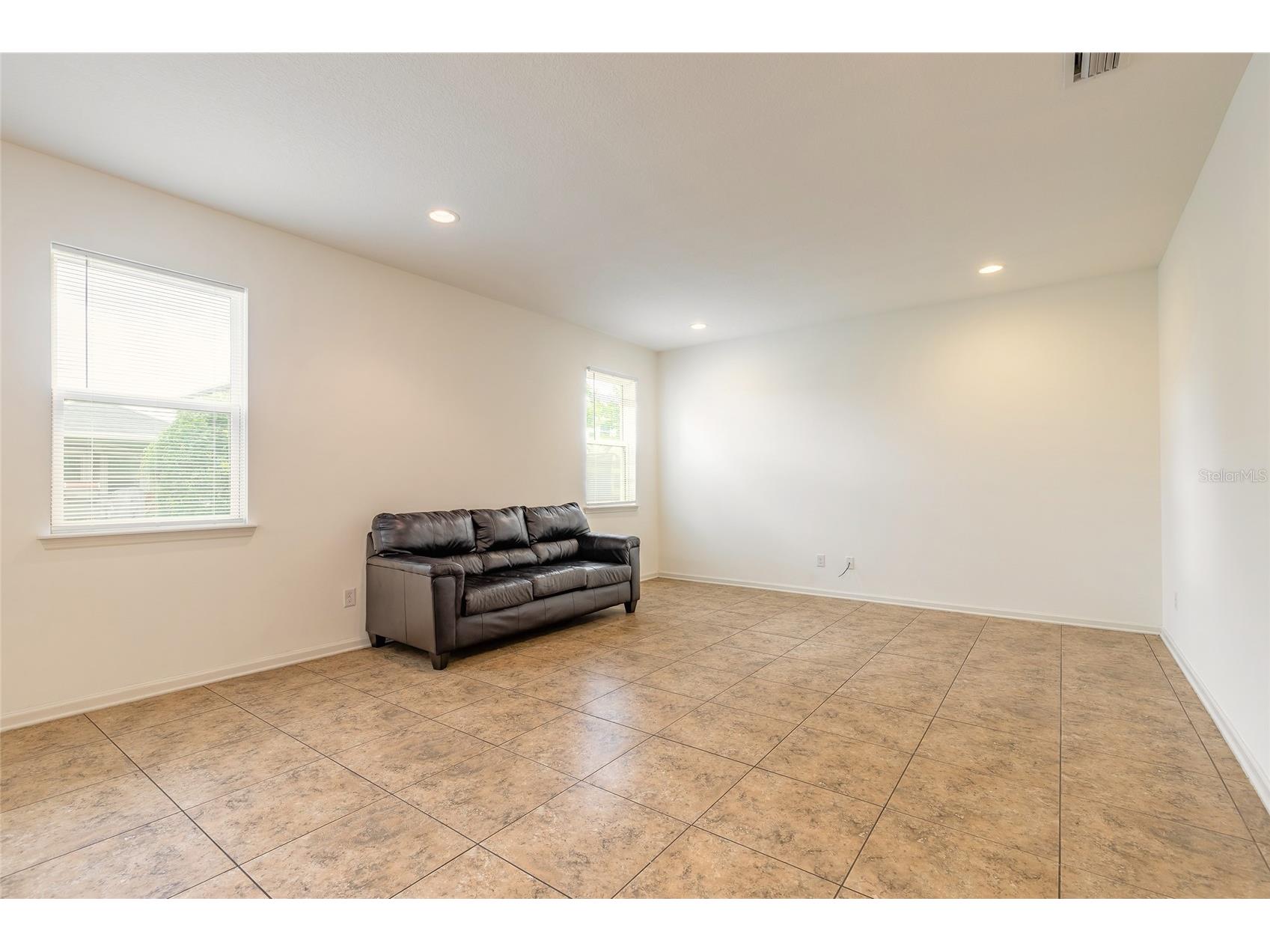 113 Gleneagle Grande Drive Daytona Beach FL 32124 V4949038 image5
