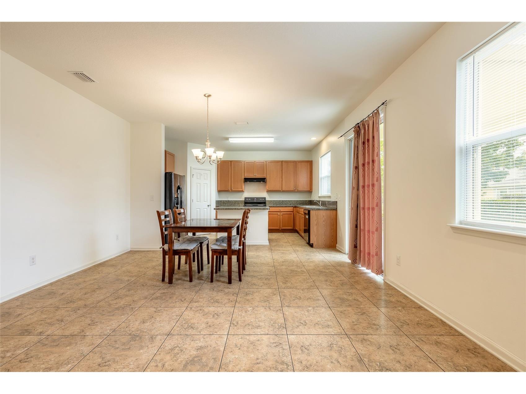 113 Gleneagle Grande Drive Daytona Beach FL 32124 V4949038 image8