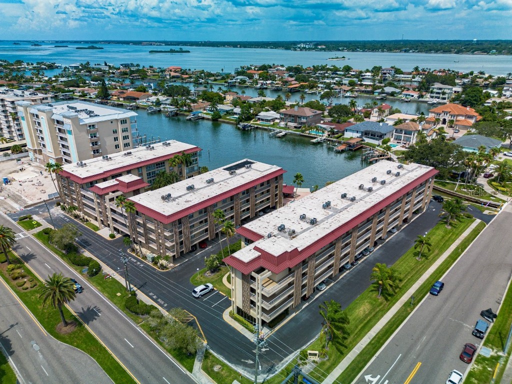 113 Island Way #231 Clearwater FL 33767 U8227314 image1