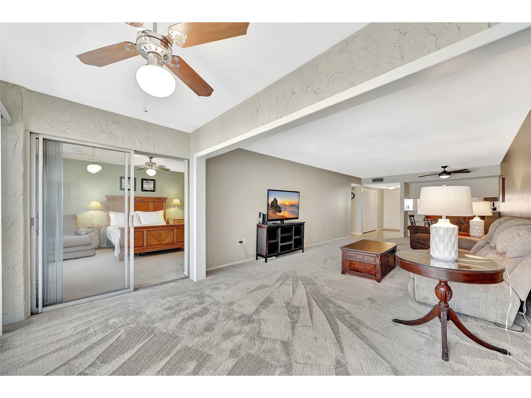 113 Island Way #241 Clearwater Beach FL 33767 - CLEARWATER HARBOR AND BAY TB8468180 image17