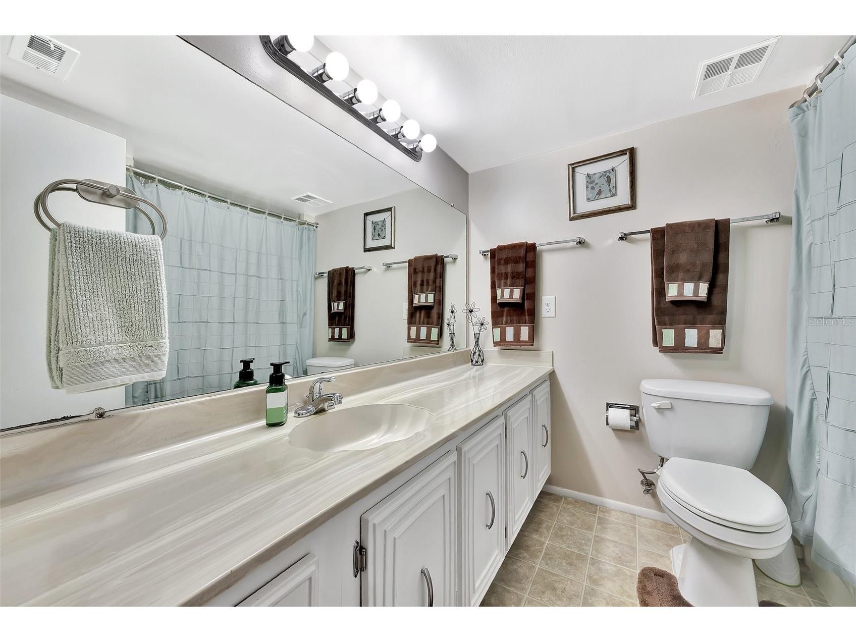 113 Island Way #241 Clearwater Beach FL 33767 - CLEARWATER HARBOR AND BAY TB8468180 image30