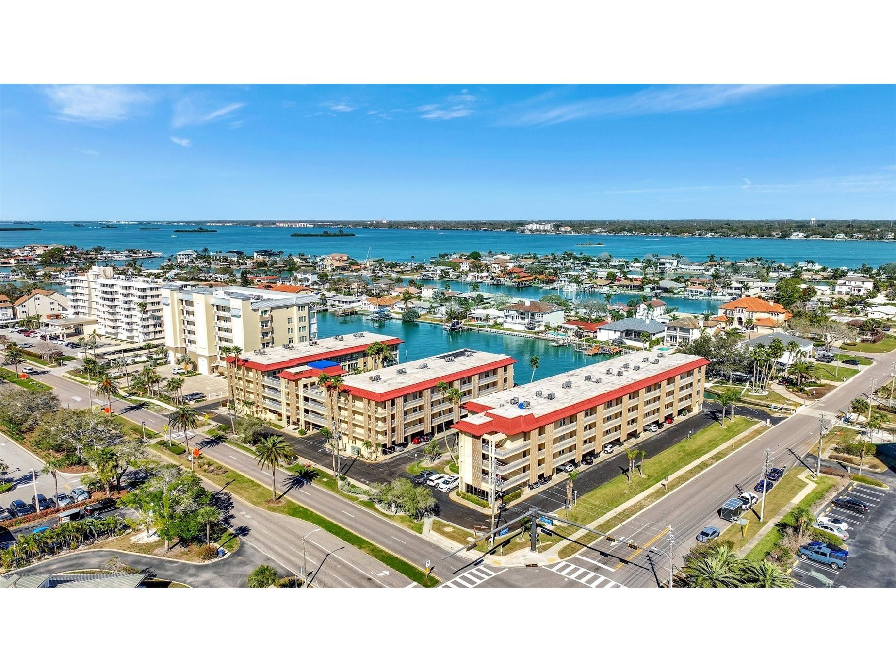 113 Island Way #241 Clearwater Beach FL 33767 - CLEARWATER HARBOR AND BAY TB8468180 image40