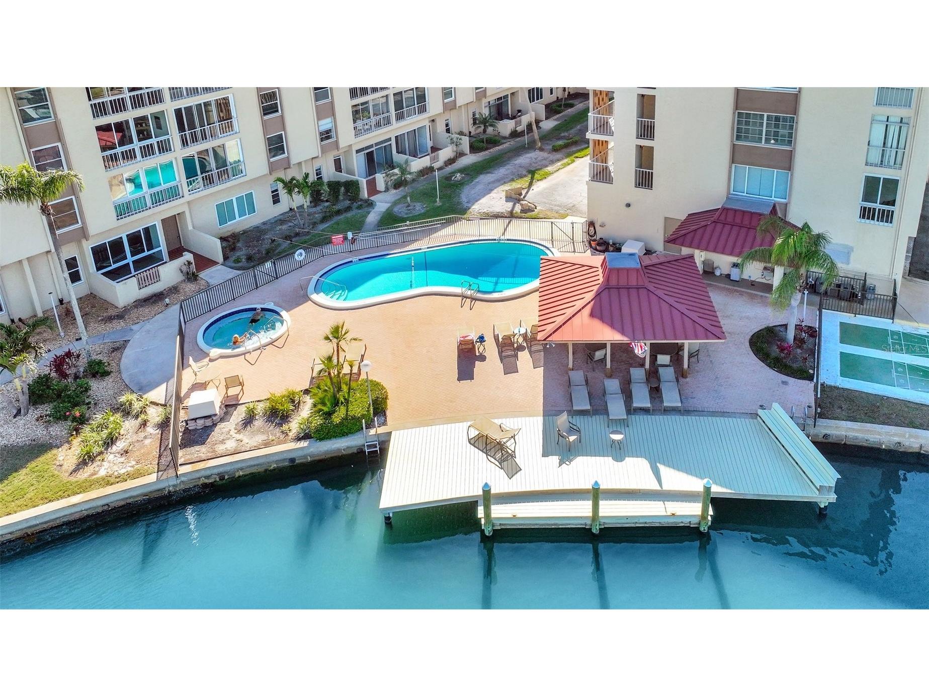 113 Island Way #241 Clearwater Beach FL 33767 - CLEARWATER HARBOR AND BAY TB8468180 image43