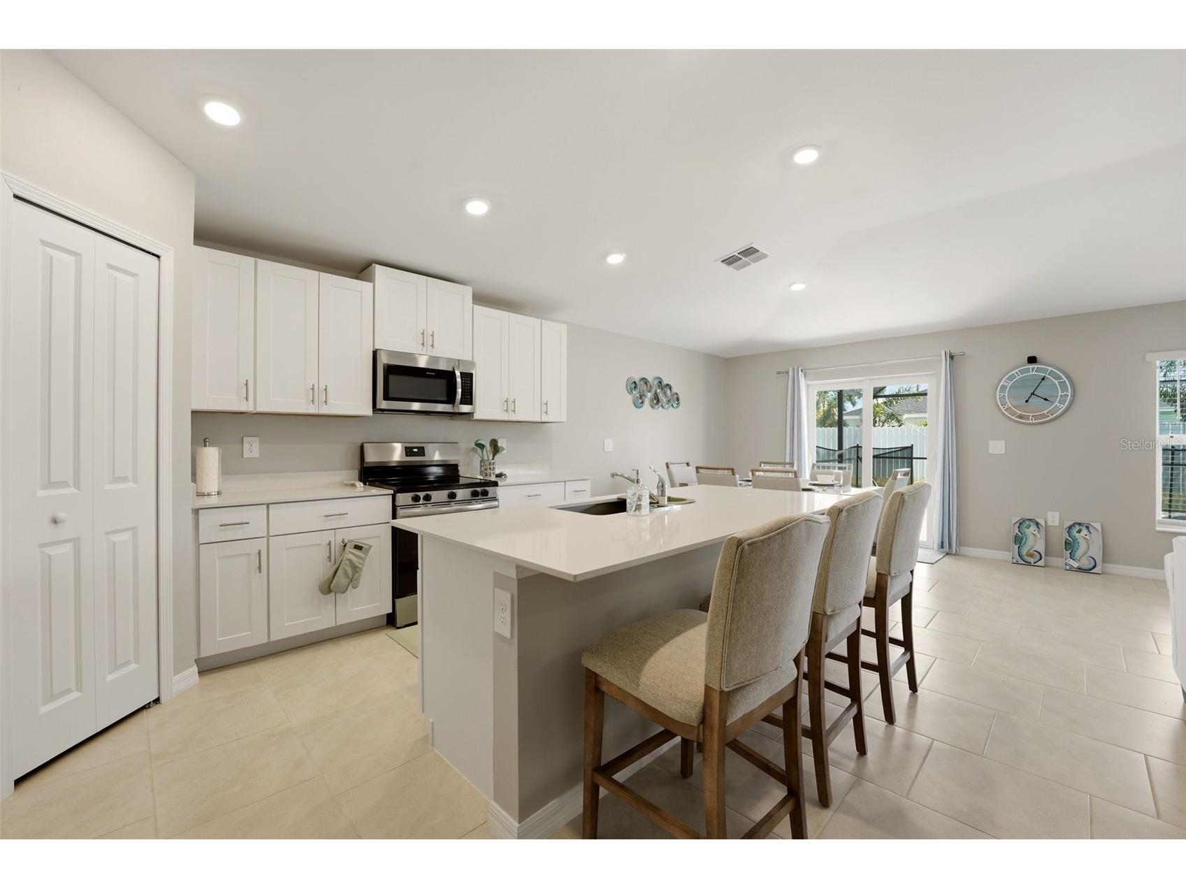113 Leisure Place Rotonda West FL 33947 D6147746 image12