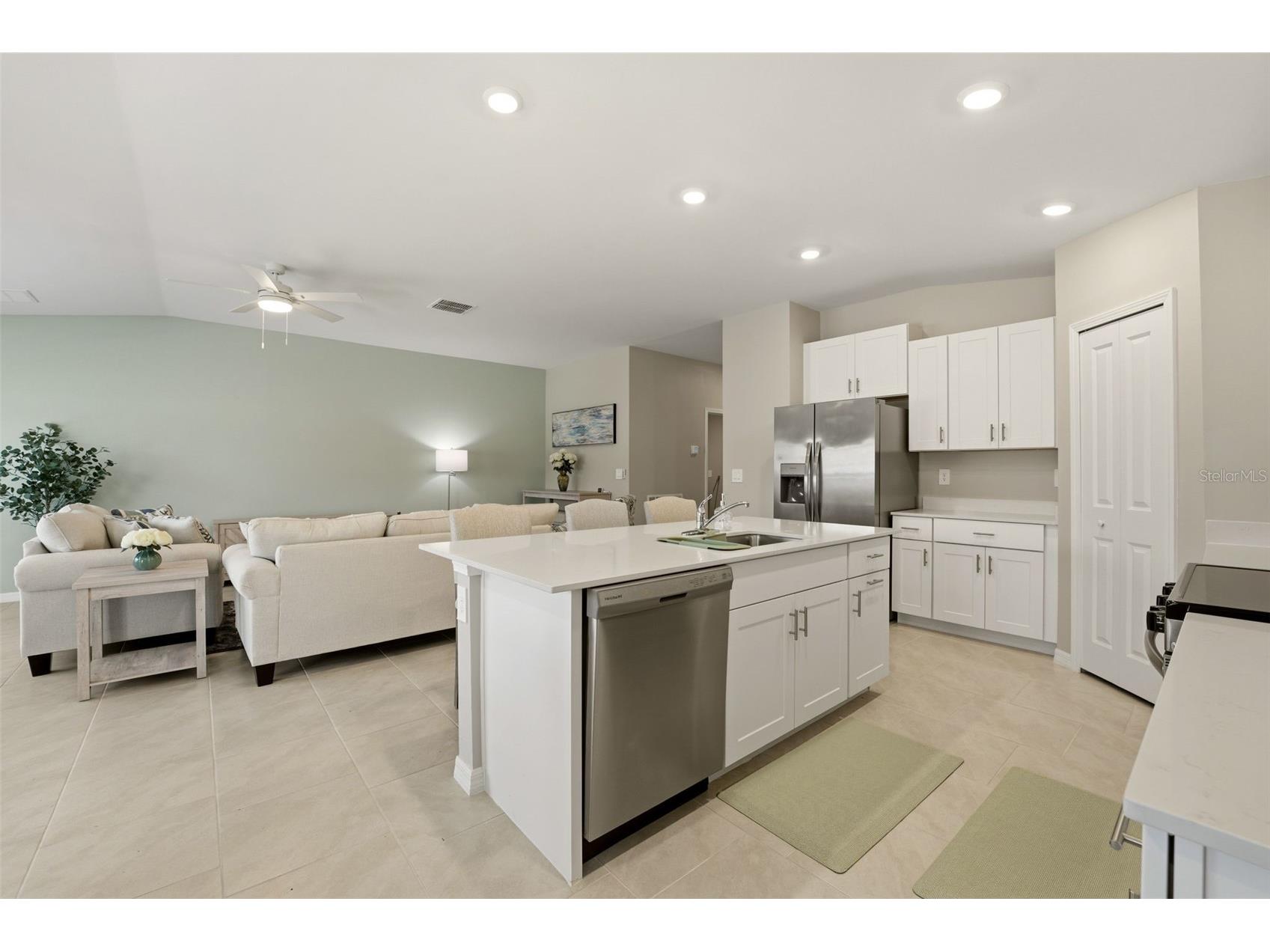 113 Leisure Place Rotonda West FL 33947 D6147746 image13