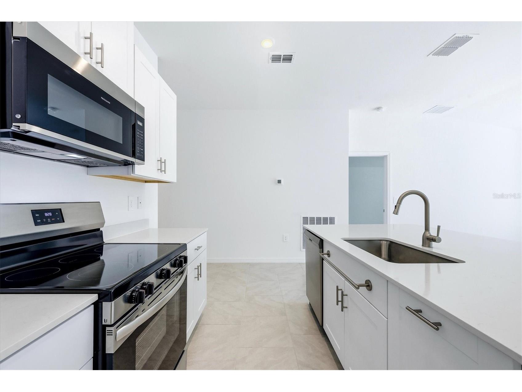 113 Lilyan Court Rotonda West FL 33947 D6147216 image13