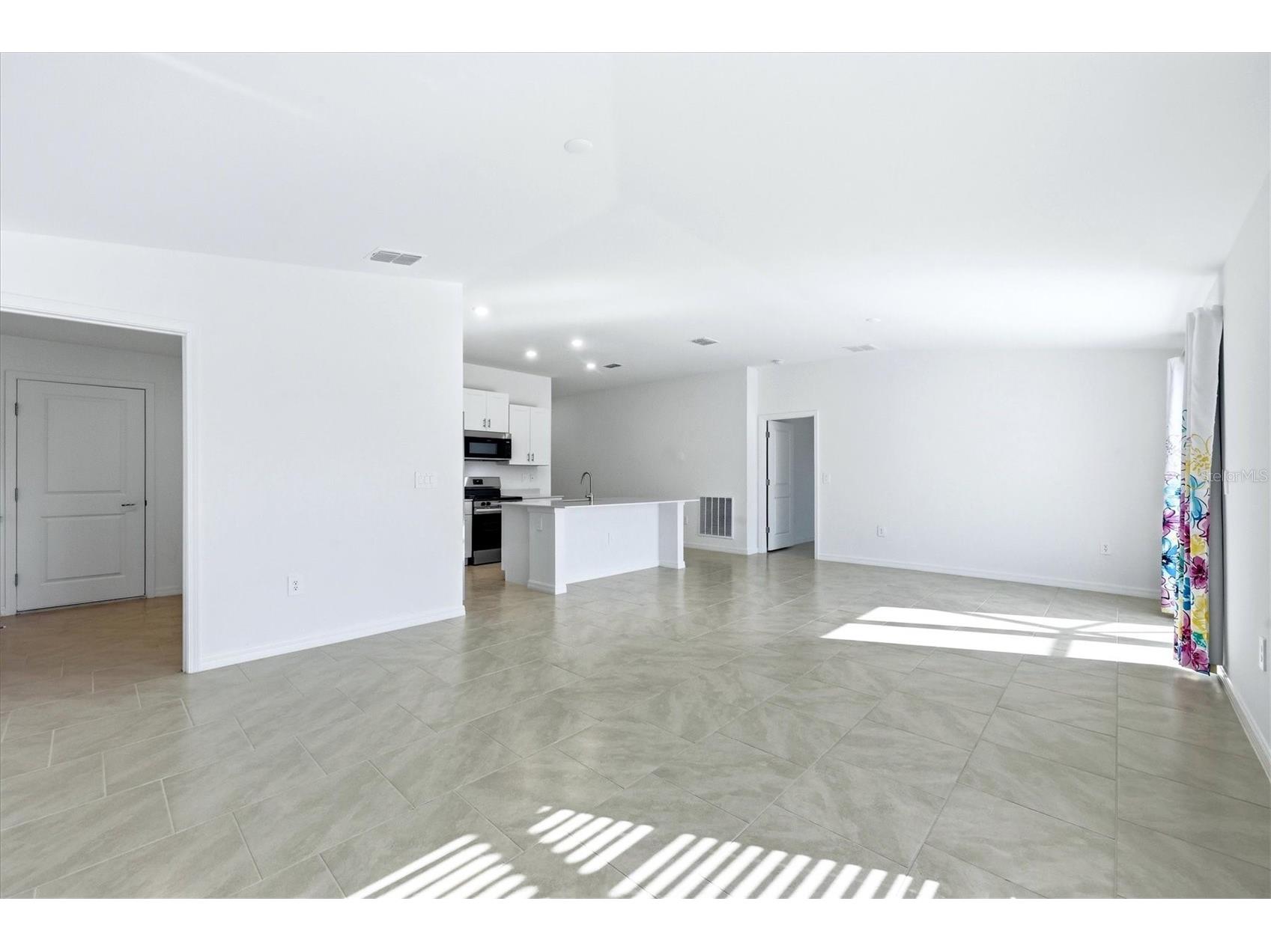 113 Lilyan Court Rotonda West FL 33947 D6147216 image9