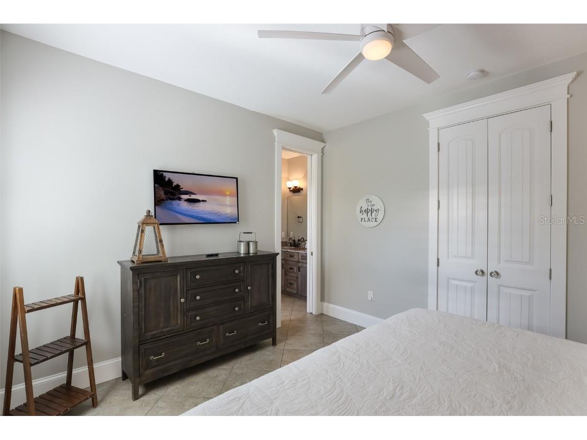 113 Maple Avenue Anna Maria FL 34216 A4649747 image17