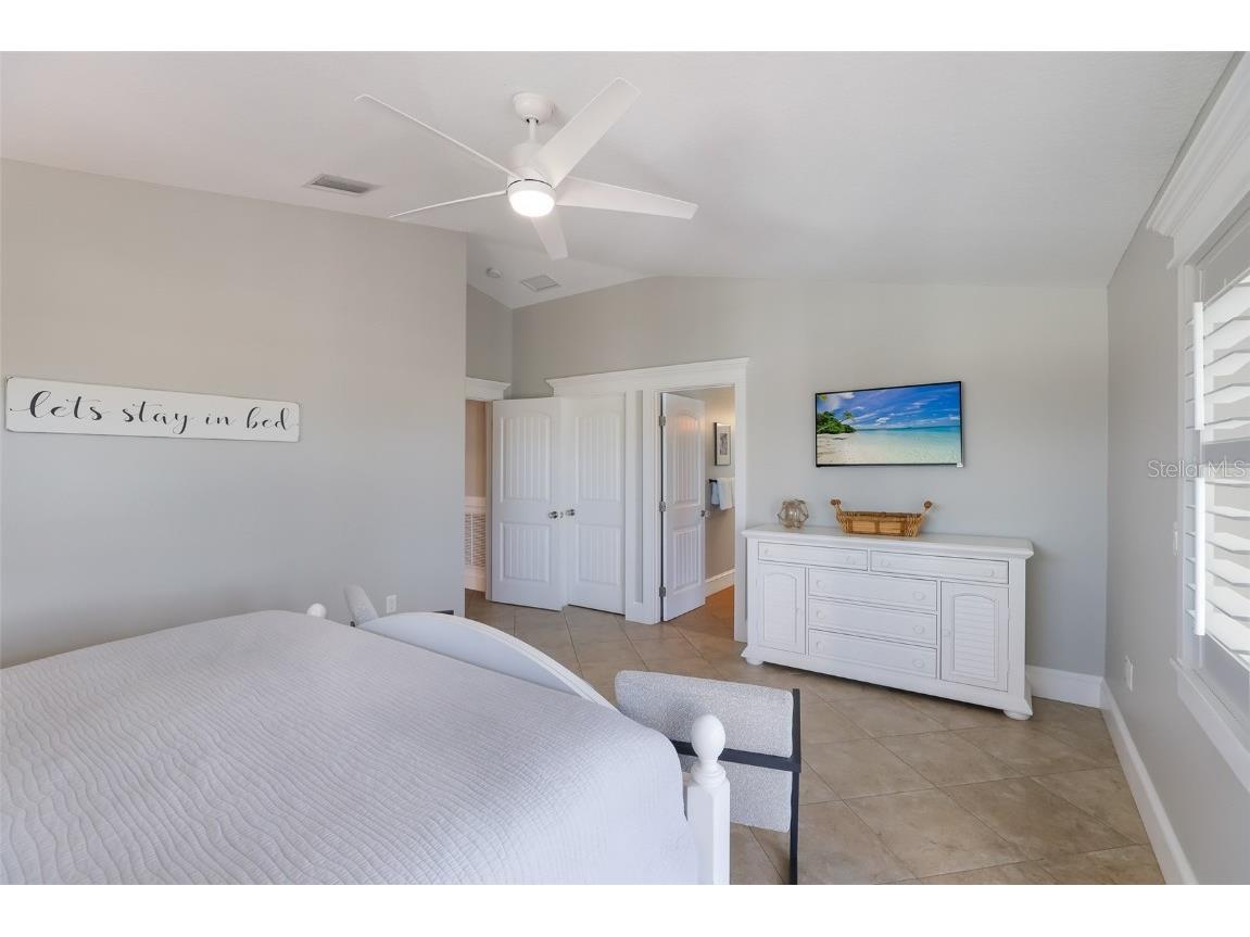 113 Maple Avenue Anna Maria FL 34216 A4649747 image20