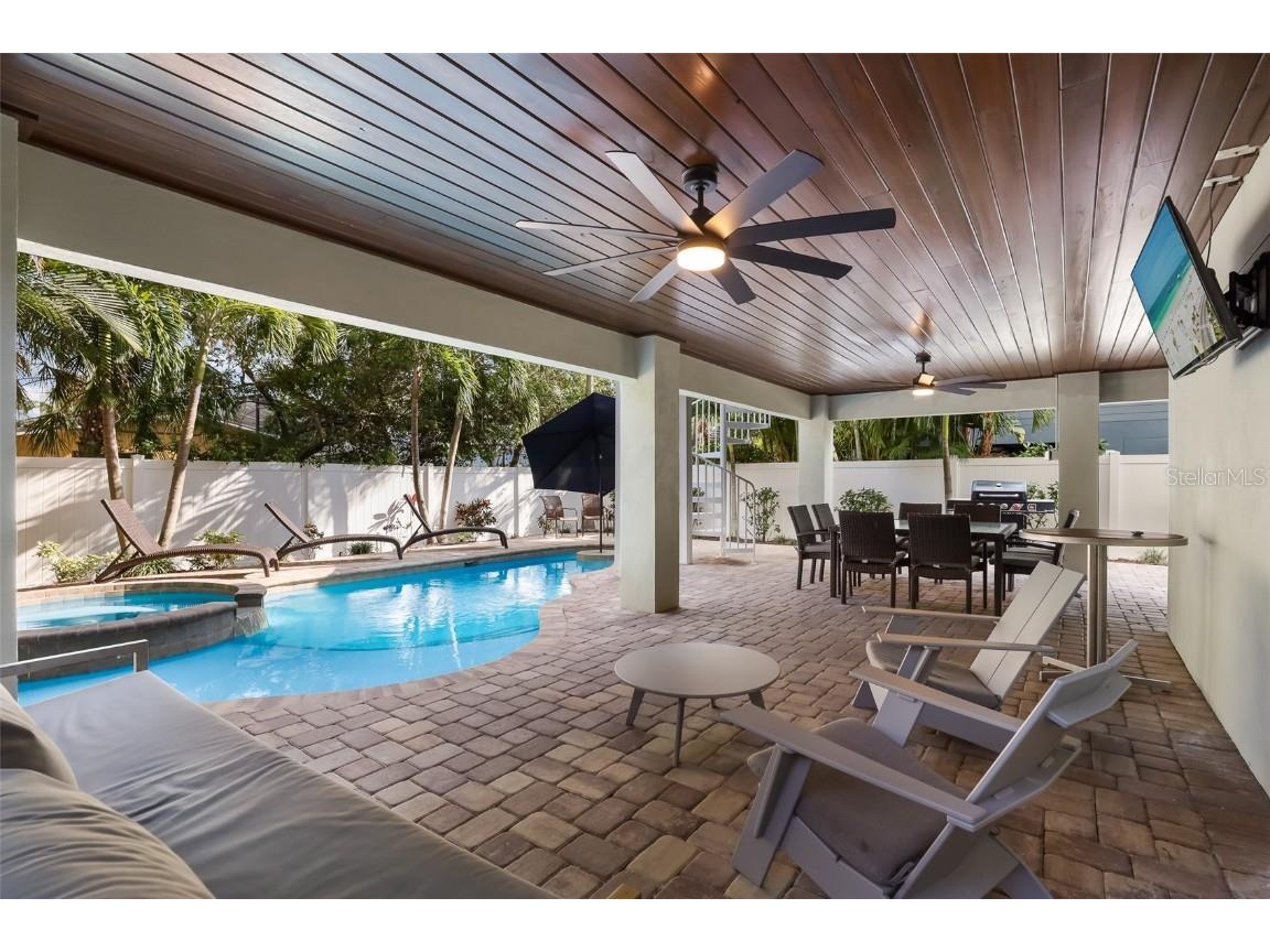 113 Maple Avenue Anna Maria FL 34216 A4649747 image48