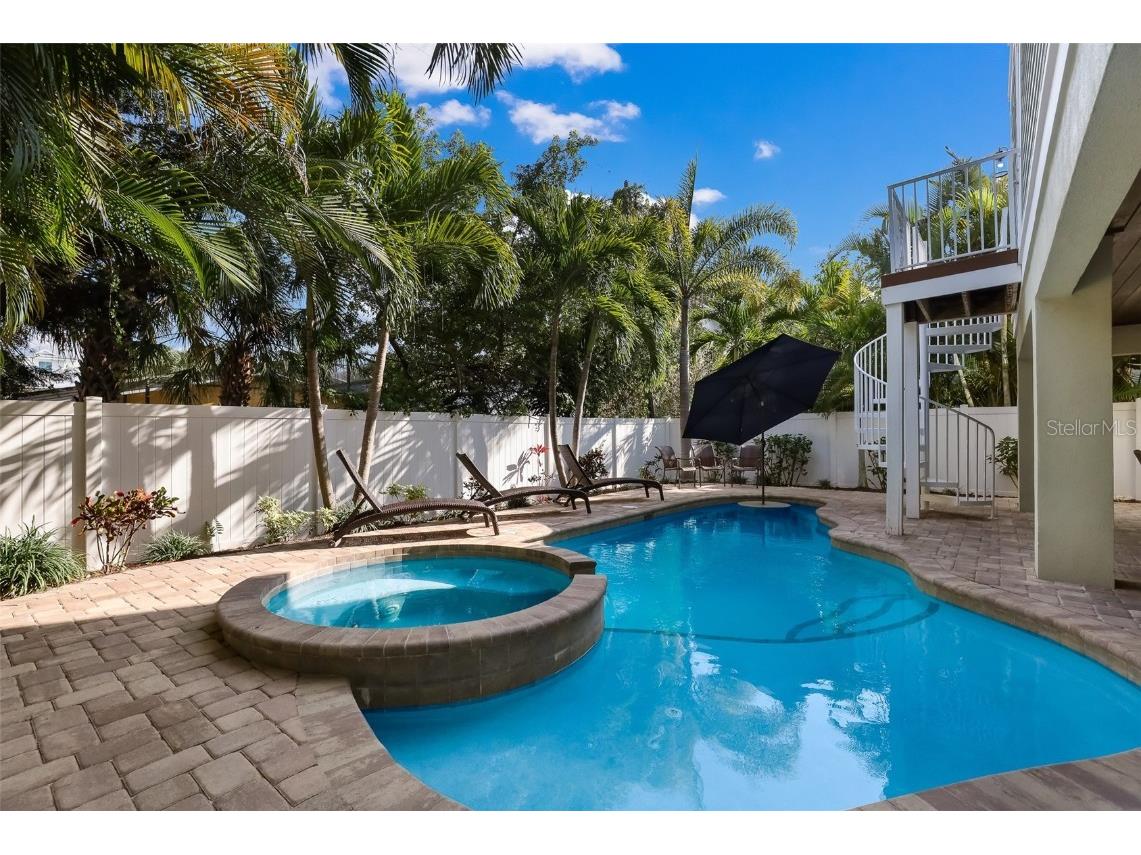 113 Maple Avenue Anna Maria FL 34216 A4649747 image49