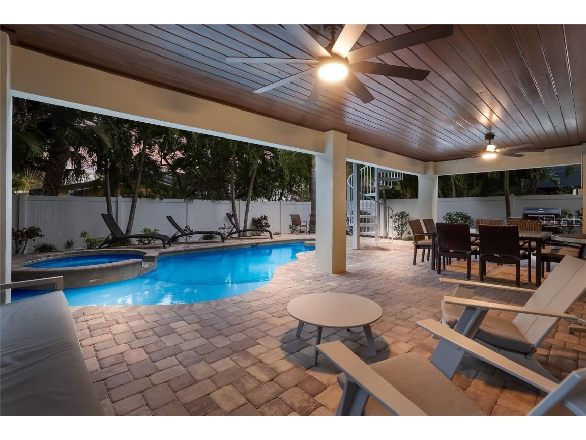 113 Maple Avenue Anna Maria FL 34216 A4649747 image63