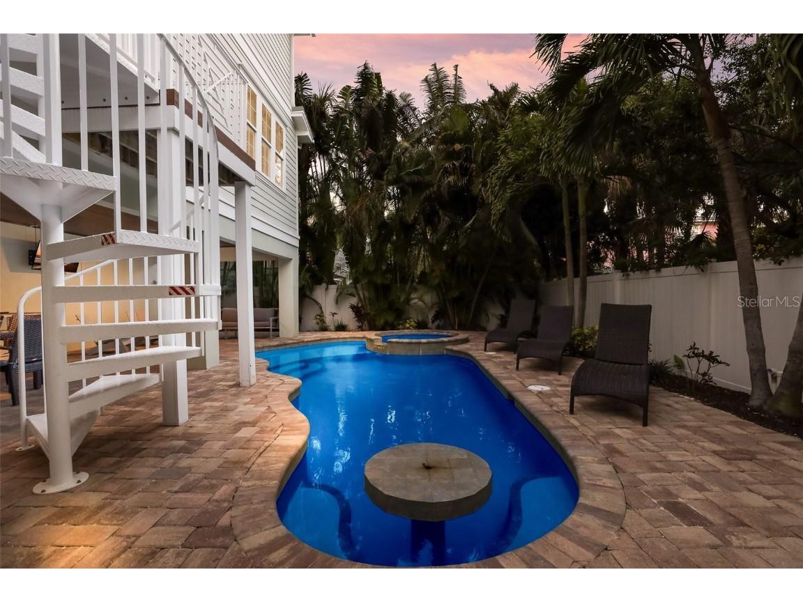 113 Maple Avenue Anna Maria FL 34216 A4649747 image67