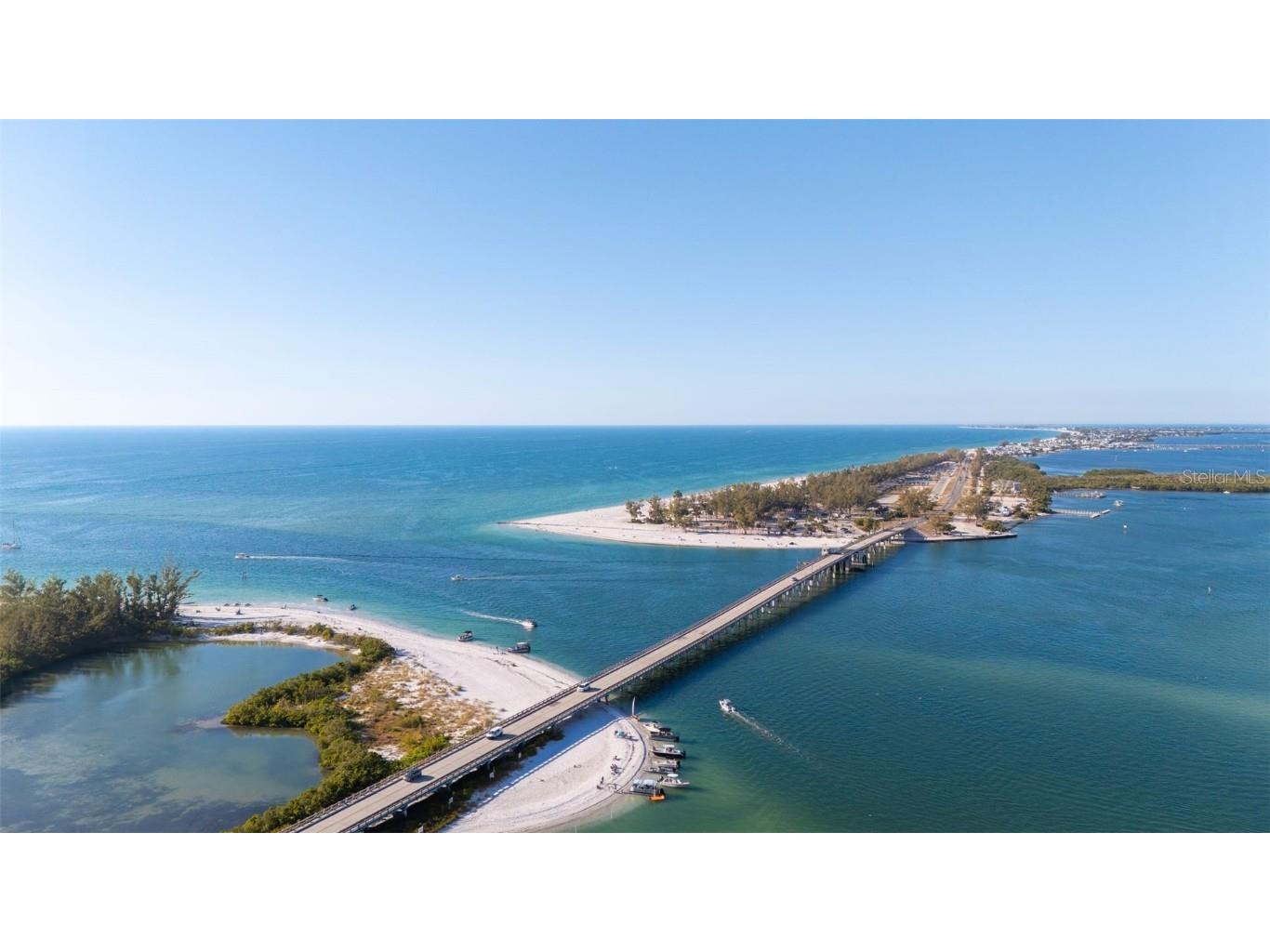 113 Maple Avenue Anna Maria FL 34216 A4649747 image88