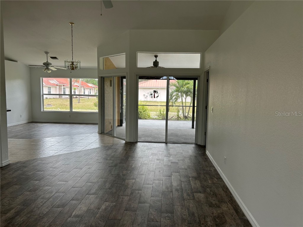 113 Mark Twain Lane Rotonda West FL 33947 A4671156 image5