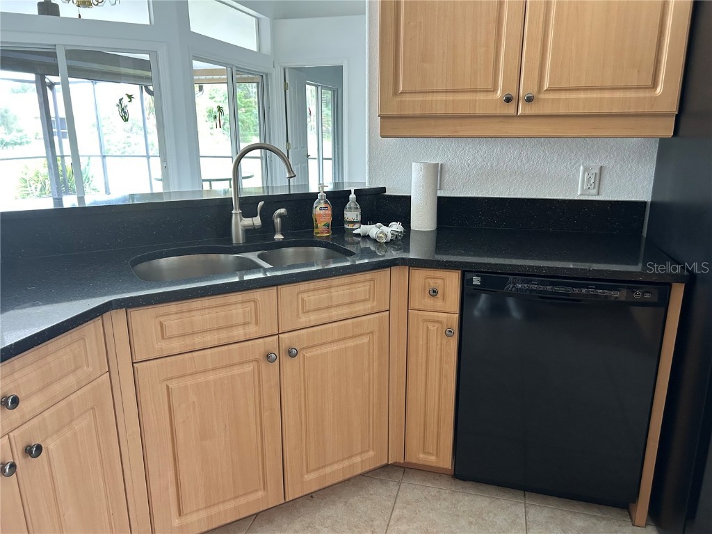 113 Mark Twain Lane Rotonda West FL 33947 A4671156 image9