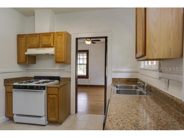 113 NW 11th Street #1/2 Gainesville FL 32601 GC530968 image4