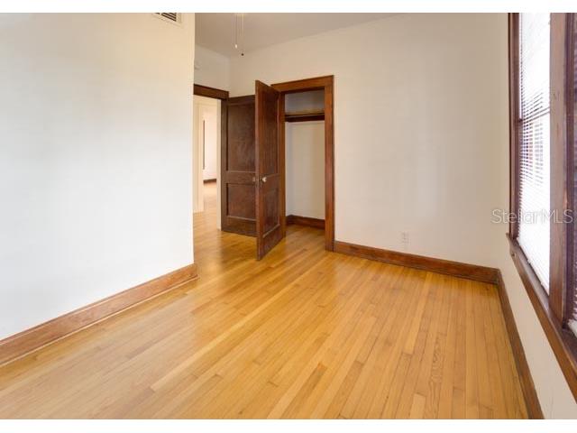 113 NW 11th Street #1/2 Gainesville FL 32601 GC530968 image9