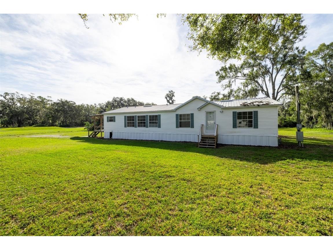 113 Old Welcome Rd Lithia FL 33547 T3490515 image1