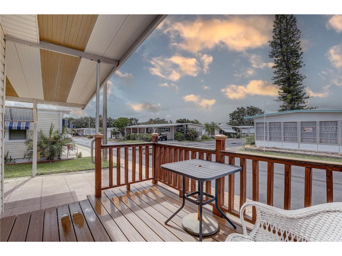 113 Royal Palm Circle Largo FL 33778 TB8422562 image28