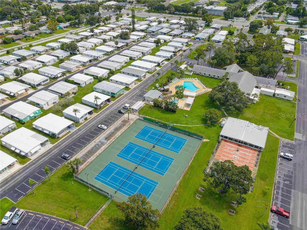 113 Royal Palm Circle Largo FL 33778 TB8422562 image36