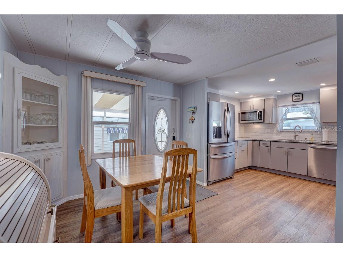 113 Royal Palm Circle Largo FL 33778 TB8422562 image5