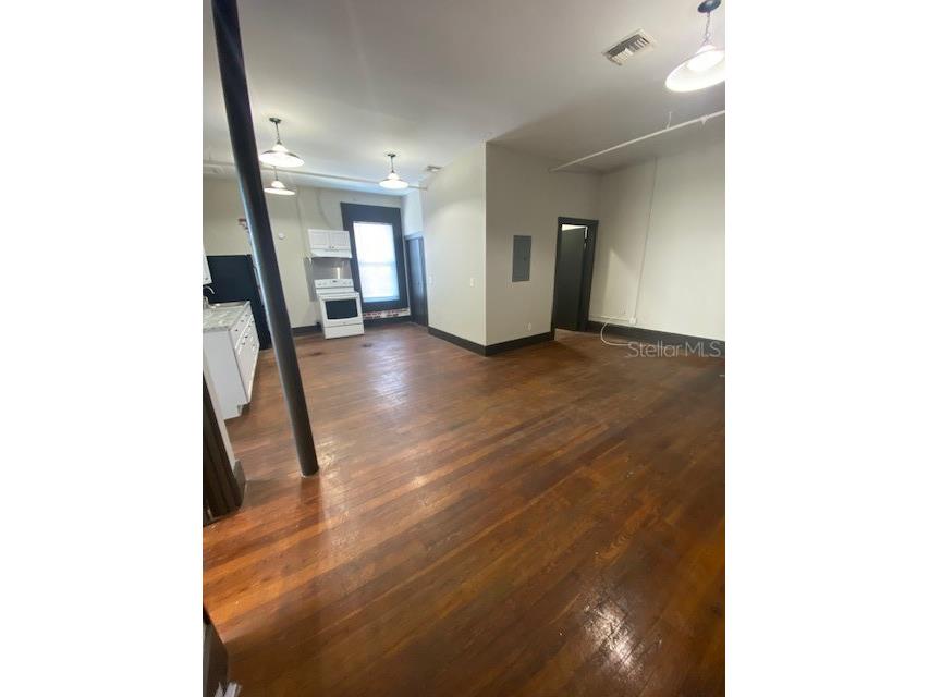 113 S Collins Street #2 Plant City FL 33563 TB8473326 image2