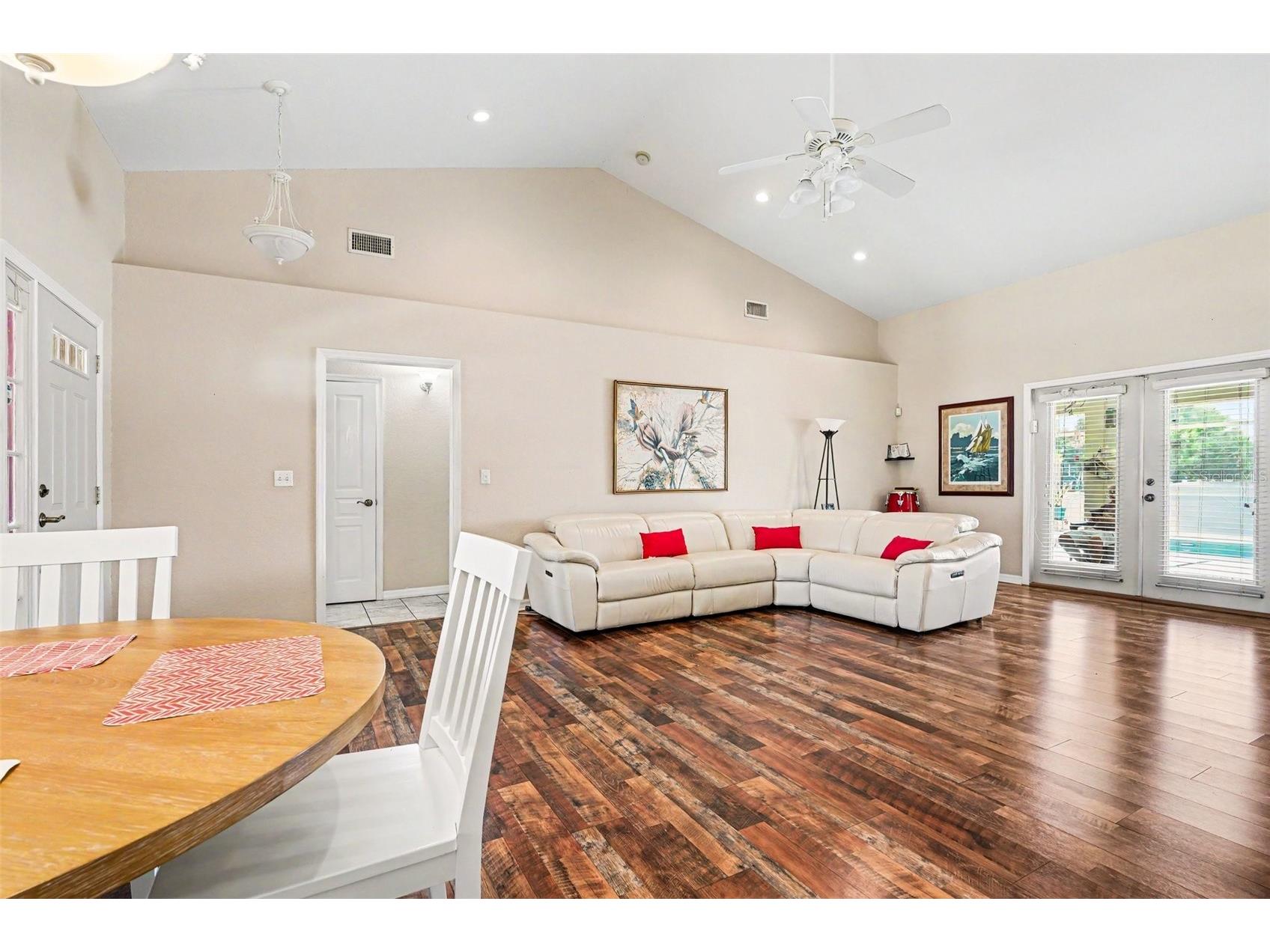 113 Shaddock Drive Auburndale FL 33823 TB8507219 image4