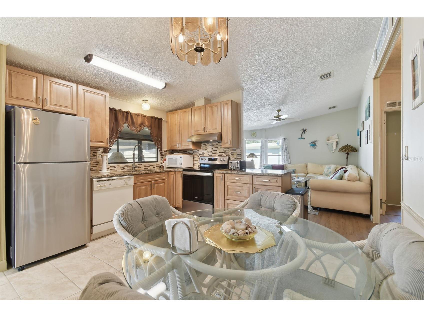 113 Southwinds Drive Sarasota FL 34231 A4644153 image10