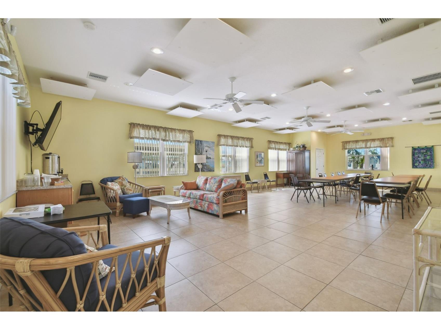 113 Southwinds Drive Sarasota FL 34231 A4644153 image45