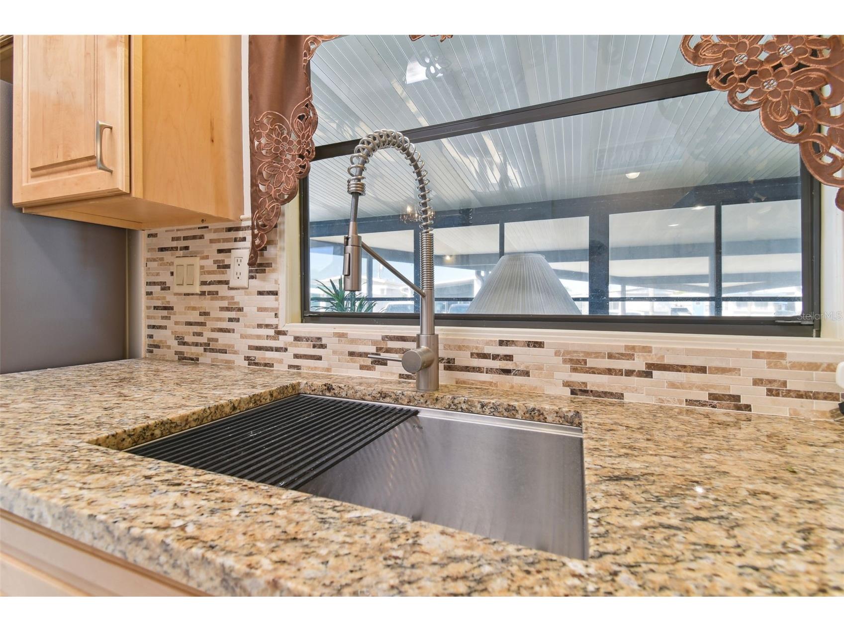 113 Southwinds Drive Sarasota FL 34231 A4644153 image9