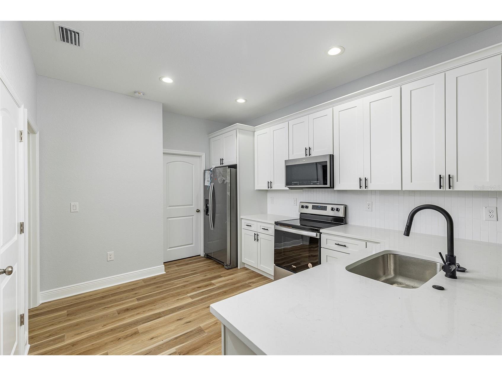 113 W Elm Street Tampa FL 33604 TB8472559 image14