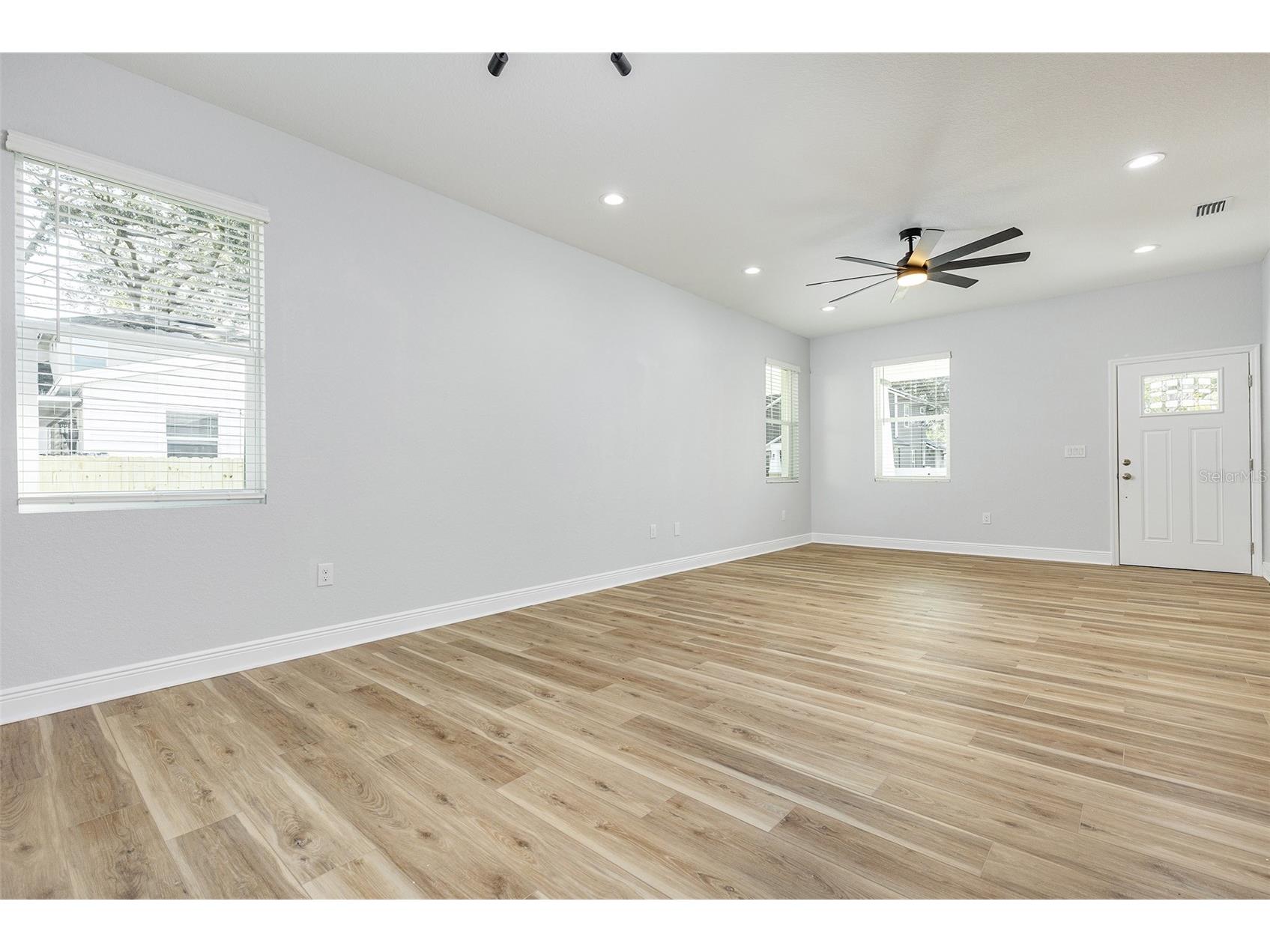 113 W Elm Street Tampa FL 33604 TB8472559 image6