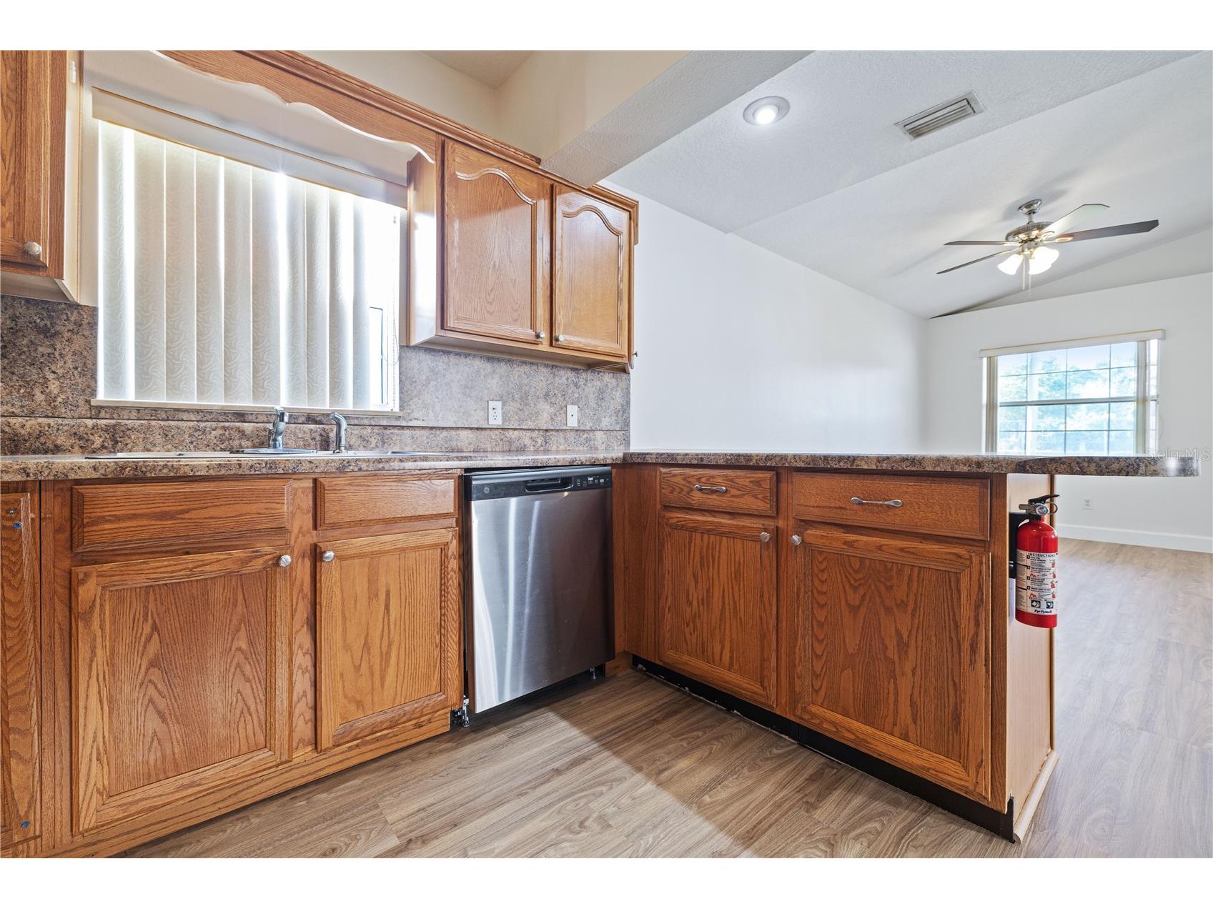 113 W Gladys Street #A Tampa FL 33602 TB8464370 image9