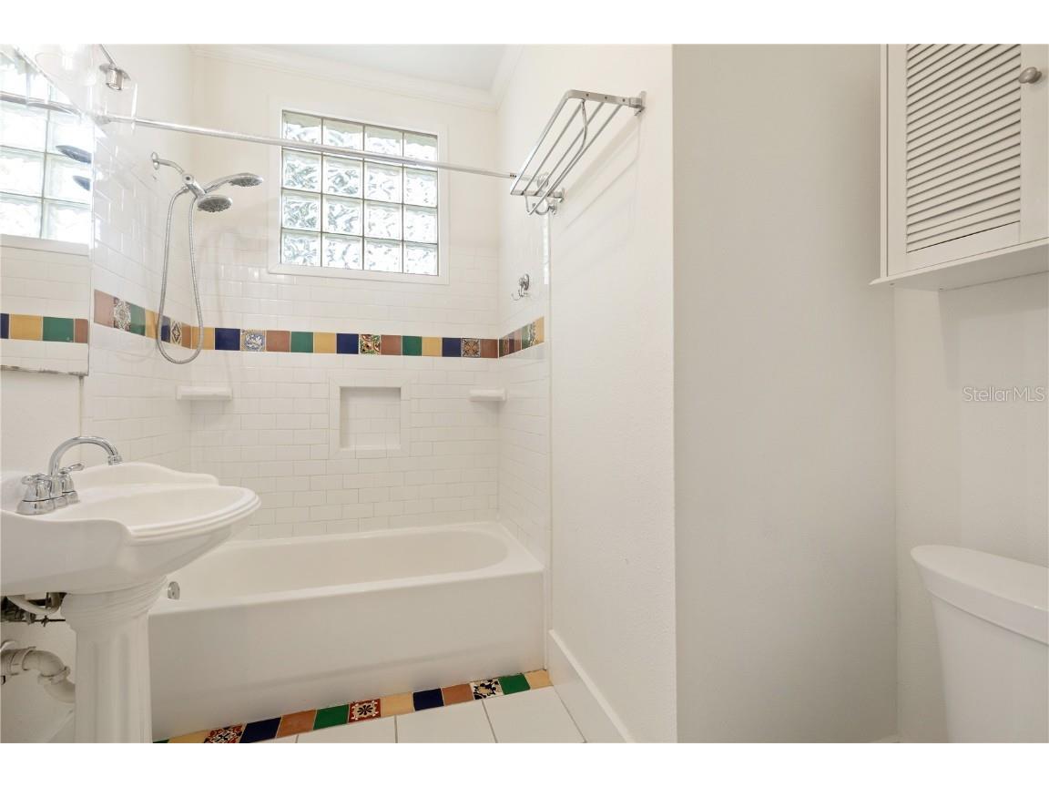 113 W Powhatan Avenue Tampa FL 33604 TB8452128 image18