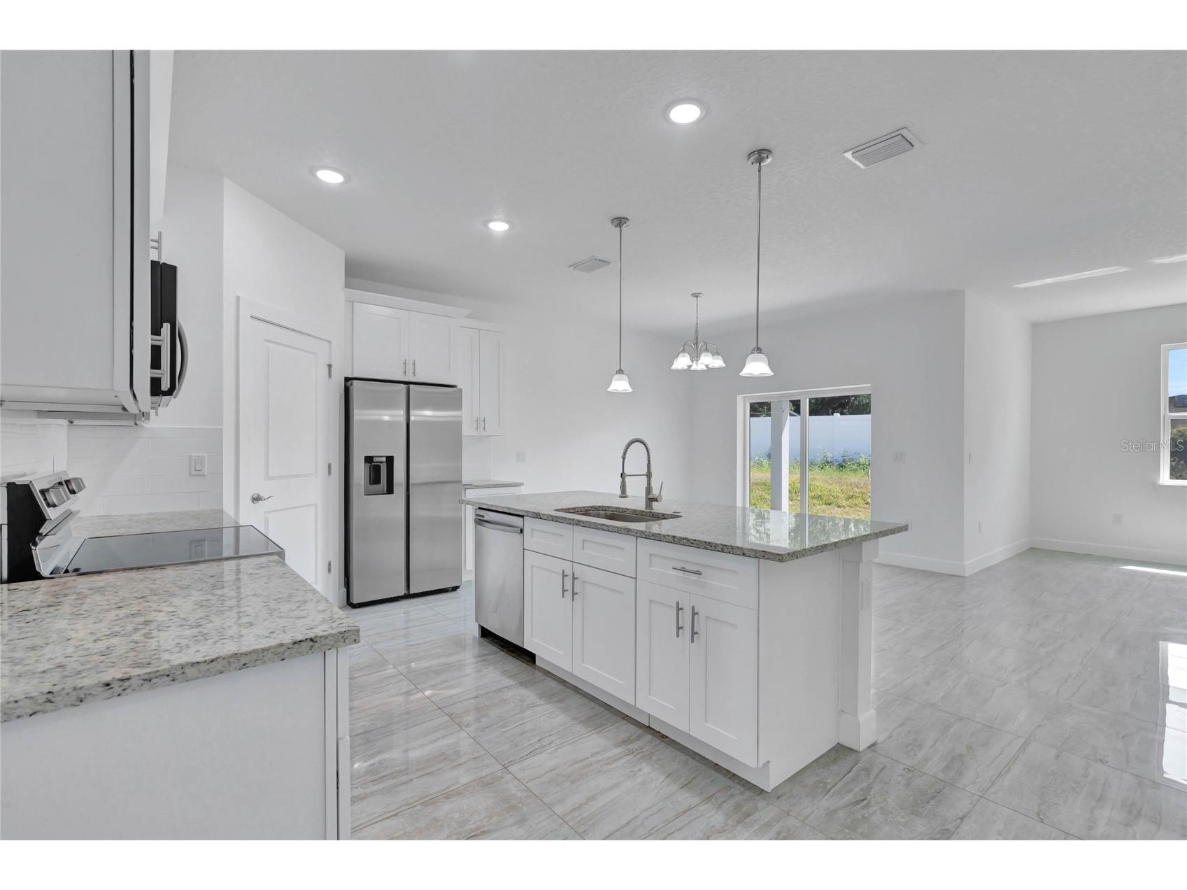 113 W Redding Street Davenport FL 33837 TB8488005 image3
