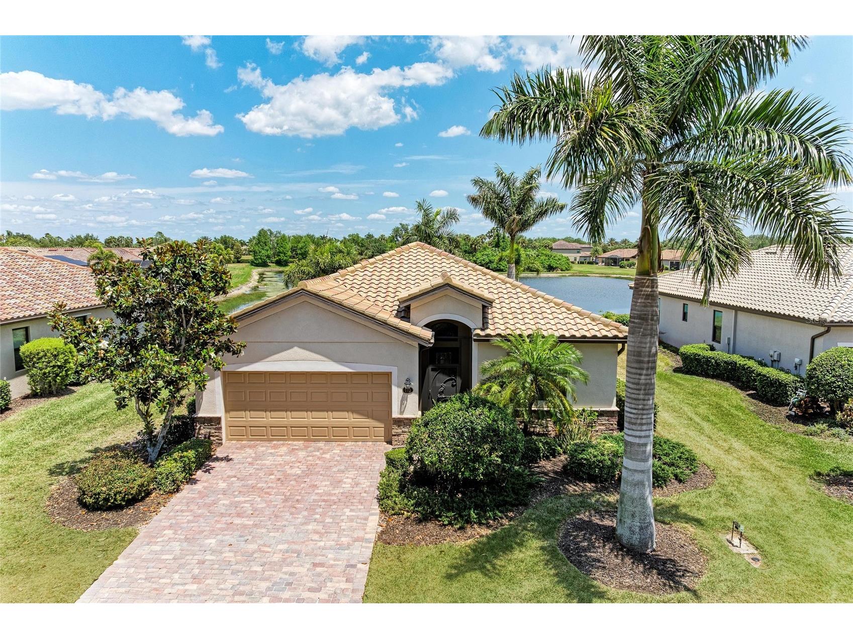 113 Wandering Wetlands Circle Bradenton FL 34212 A4690032 image1