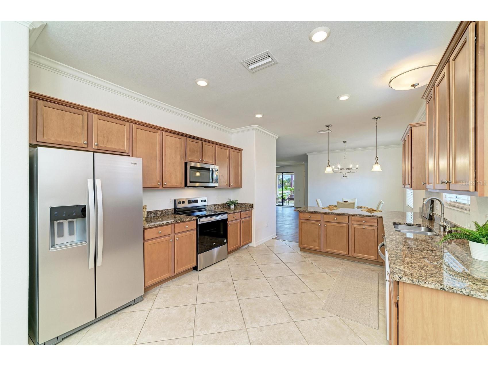 113 Wandering Wetlands Circle Bradenton FL 34212 A4690032 image22